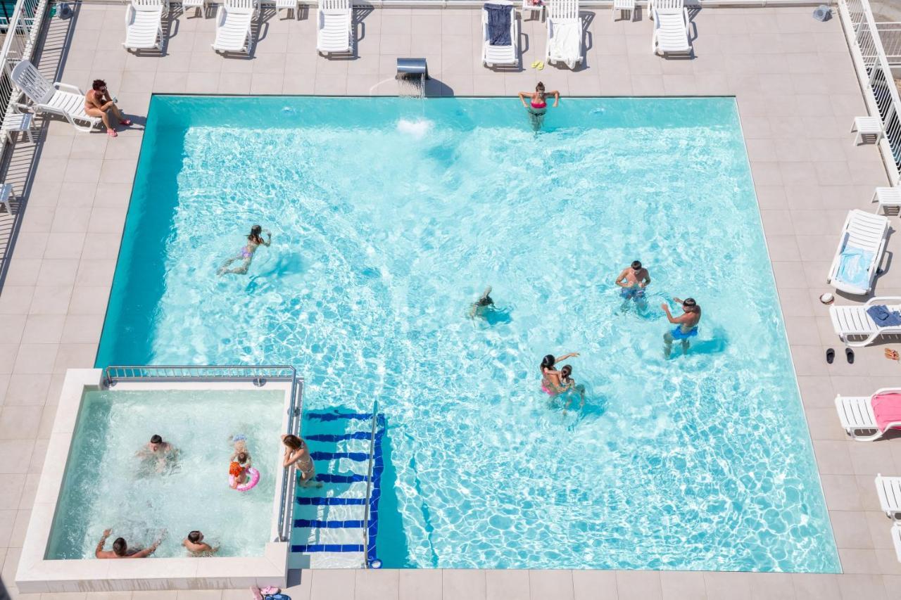Hotel Alla Rotonda リド・ディ・イエゾロ エクステリア 写真