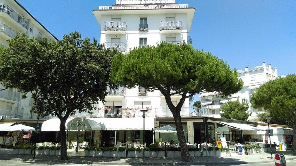 Hotel Alla Rotonda リド・ディ・イエゾロ エクステリア 写真